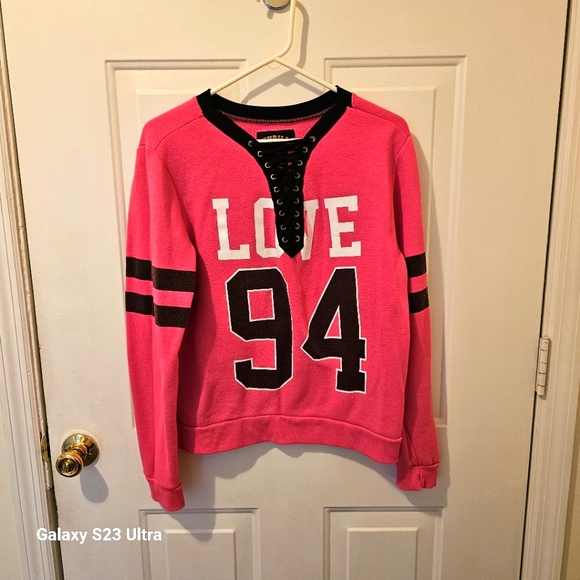 Hot pink / barbie pink sweatshirt - Picture 1 of 4